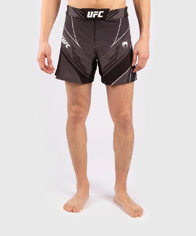 UFC Venum Pro Line Men's Shorts - Black