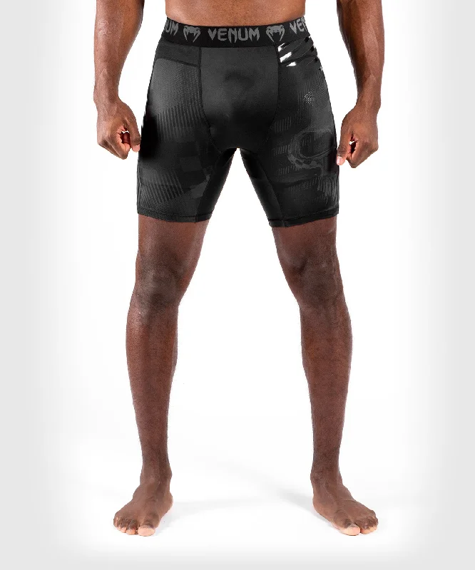 Venum Skull Vale Tudo Shorts - Black/Black